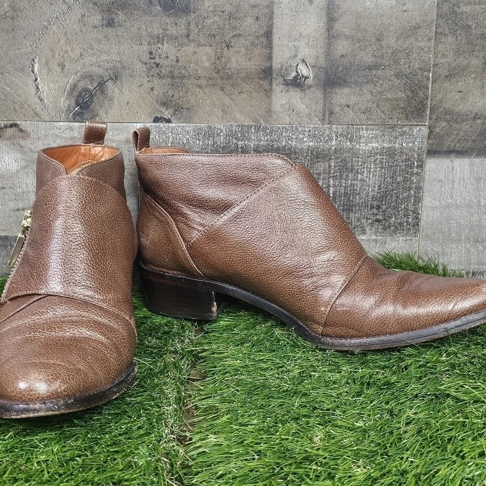 🎉Host Pick 🎉🎉Rebecca Minkoff Ankle booties
